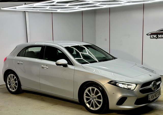 2019 Mercedes-Benz A-Class 1.5L Sport 5dr - Photo 3