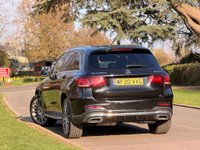 USED 2020 20 MERCEDES-BENZ GLC 2.0 GLC300d AMG Line (Premium) G-Tronic+ 4MATIC Euro 6 (s/s) 5dr MERCEDES HISTORY MEGA SPEC