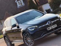 USED 2020 20 MERCEDES-BENZ GLC 2.0 GLC300d AMG Line (Premium) G-Tronic+ 4MATIC Euro 6 (s/s) 5dr MERCEDES HISTORY MEGA SPEC