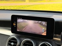 USED 2020 20 MERCEDES-BENZ GLC 2.0 GLC300d AMG Line (Premium) G-Tronic+ 4MATIC Euro 6 (s/s) 5dr MERCEDES HISTORY MEGA SPEC