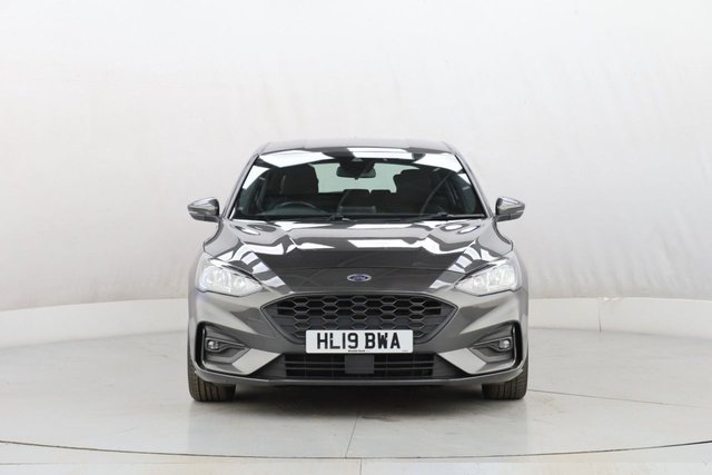 2019 Ford Focus 1L St-Line 5dr - Photo 3