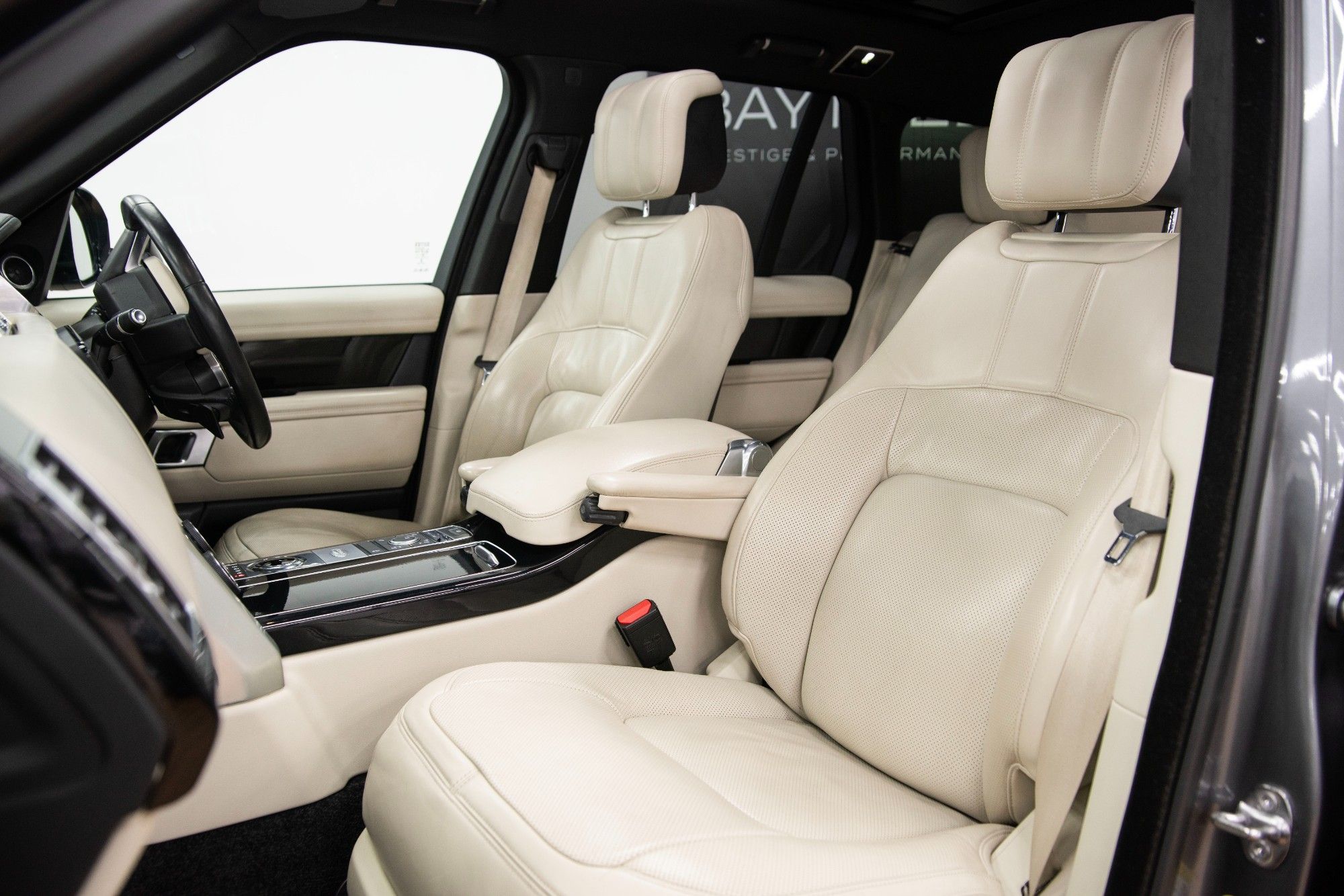 USED 2019 LAND ROVER RANGE ROVER 3.0 SD V6 Vogue  