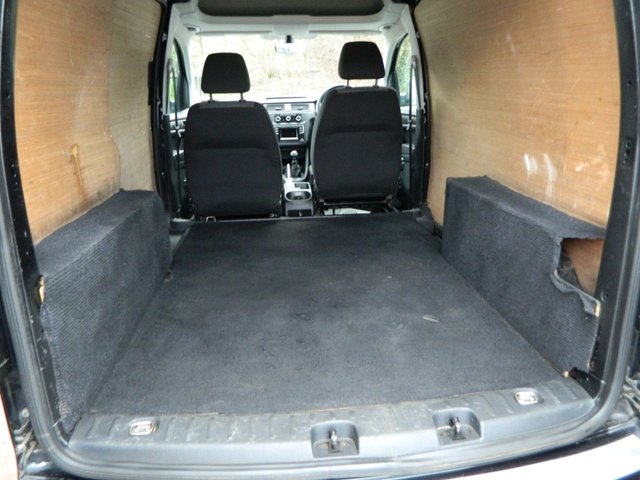 2017 Volkswagen Caddy 2L Black Edition 5dr - Photo 8
