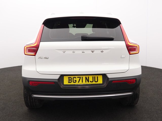 2021 Volvo Xc40 1.5L Inscription Expression 5dr - Photo 9