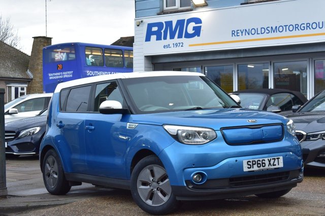 2016 Kia Soul 27kWh EV SUV 5dr Electric Auto (109 bhp) EV | BATTERY HEALTH CHECK WITH ALL OUR ELECTRIC VEHICLES | HEATED STEERINGWHEEL | HEATED SEATS | REVERSE CAMERA photo