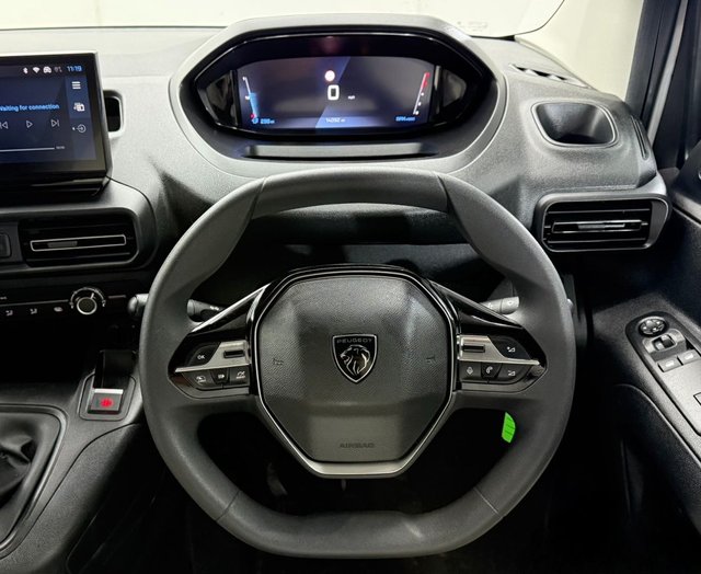 2024 PEUGEOT PARTNER - Photo 10