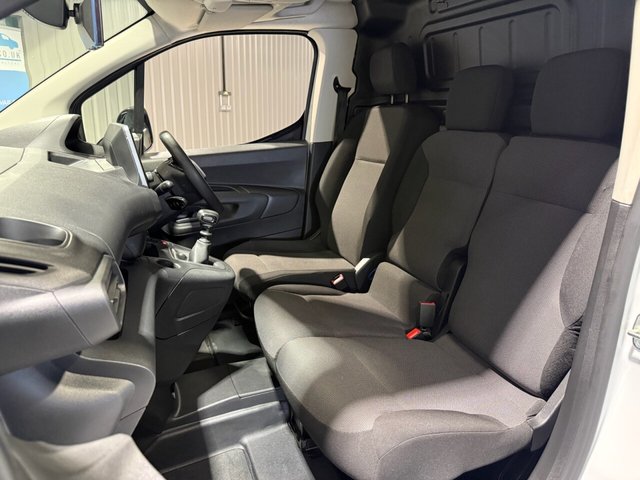 2022 PEUGEOT PARTNER - Photo 5