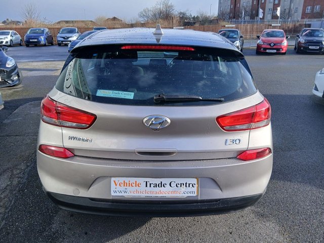 2017 HYUNDAI I30 - Photo 9