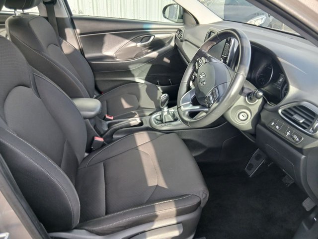 2017 HYUNDAI I30 - Photo 12