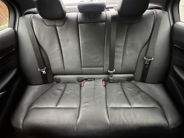 2018 BMW 3 SERIES - Photo 10