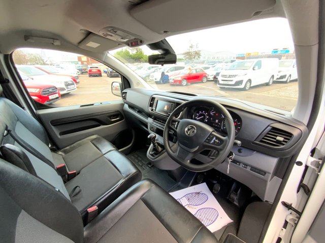 View our VAUXHALL VIVARO