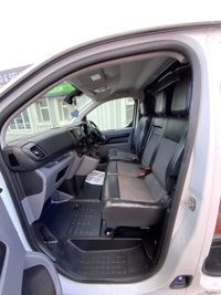 USED 2021 21 VAUXHALL VIVARO 1.5 Turbo D 2900 Sportive Panel Van 5dr Diesel Manual L2 H1 Euro 6 (s/s) (100 ps) 1 Owner - Ex-Fleet Van