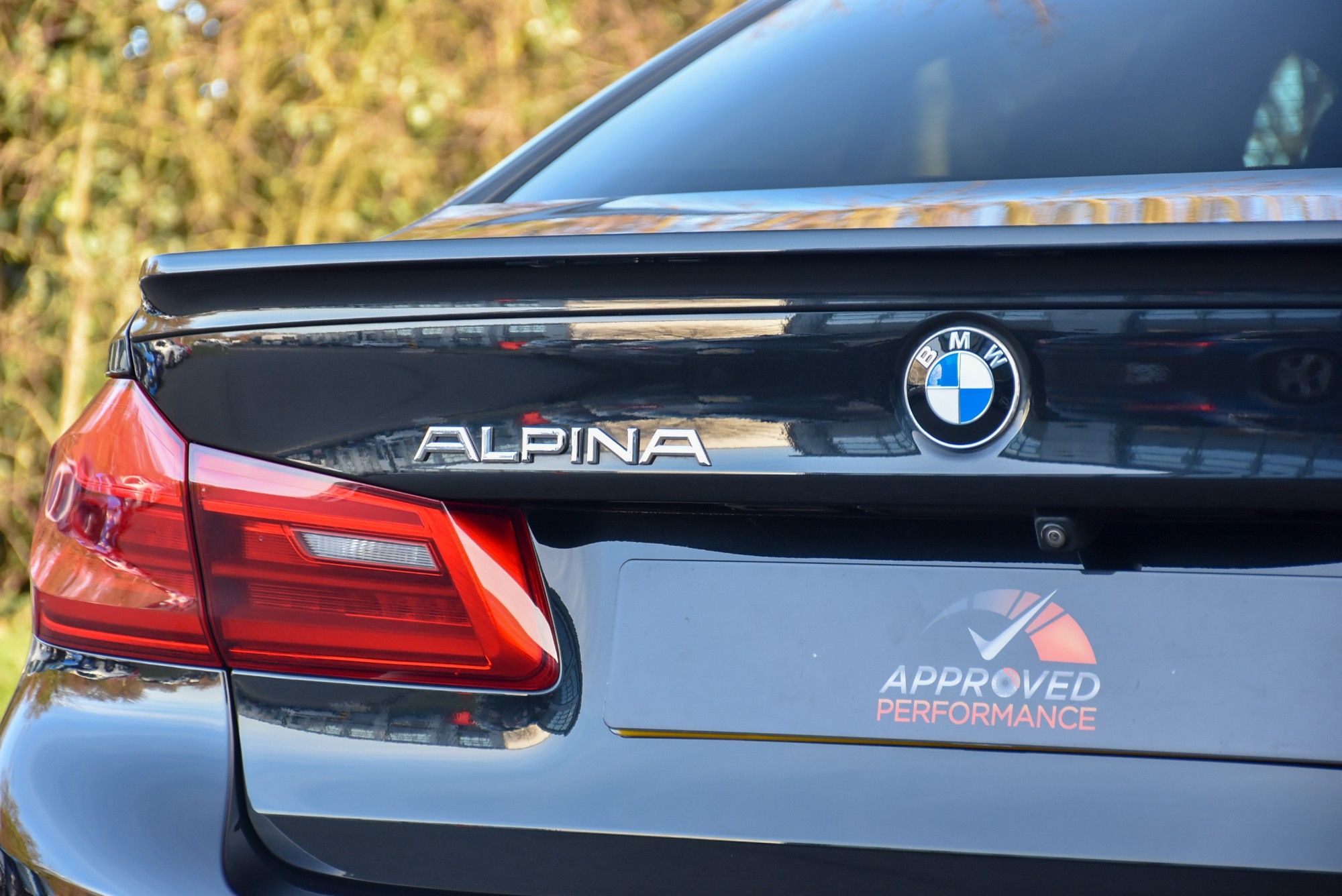 USED 2019 19 BMW ALPINA D5 BI-TURBO 3.0d BiTurbo S Switchtronic AWD Euro 6 (s/s) 4dr 