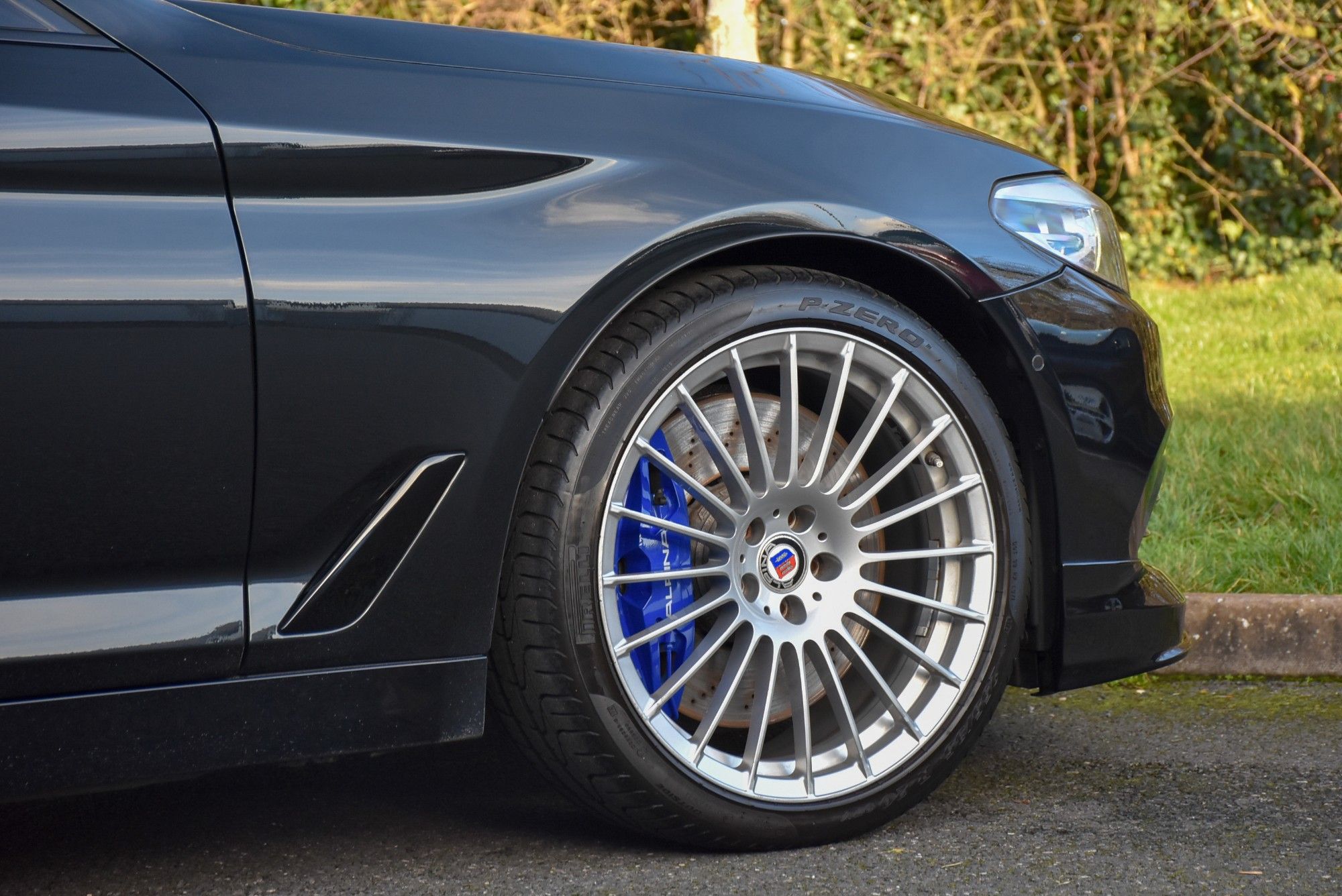 USED 2019 19 BMW ALPINA D5 BI-TURBO 3.0d BiTurbo S Switchtronic AWD Euro 6 (s/s) 4dr 