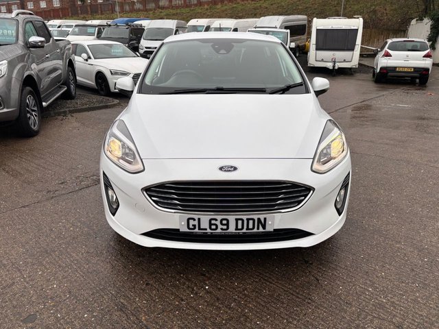 2019 FORD FIESTA 1.5 TDCi Titanium Hatchback 5dr Diesel Manual Euro 6 (s/s) (85 ps) - Photo 2