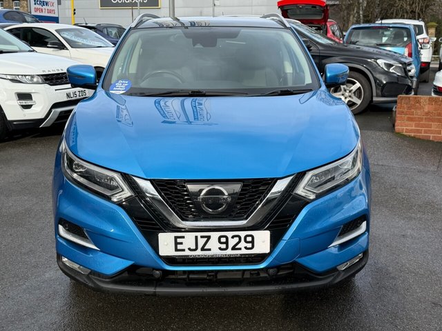 2017 Nissan Qashqai 1.5L Tekna 5dr - Photo 2