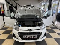 USED 2019 69 HYUNDAI I10 1.0 Play Hatchback 5dr Petrol Manual Euro 6 (67 ps) SAT NAV! BLUETOOTH! AIR CON!