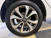 USED 2019 69 HYUNDAI I10 1.0 Play Hatchback 5dr Petrol Manual Euro 6 (67 ps) SAT NAV! BLUETOOTH! AIR CON!