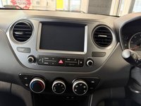 USED 2019 69 HYUNDAI I10 1.0 Play Hatchback 5dr Petrol Manual Euro 6 (67 ps) SAT NAV! BLUETOOTH! AIR CON!
