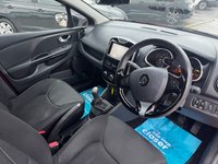 USED 2016 16 RENAULT CLIO 1.5 dCi Dynamique Nav Hatchback 5dr Diesel Manual Euro 6 (s/s) (90 ps) Navigation, Only 32,056 miles, 8 service entries