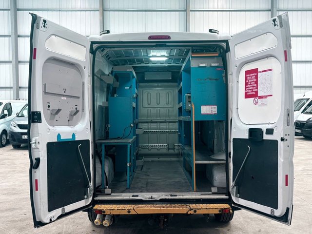 2022 VAUXHALL MOVANO - Photo 11