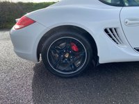USED 2010 10 PORSCHE CAYMAN 3.4 987 S Coupe 2dr Petrol Manual (223 g/km, 320 bhp) BEAUTIFUL EXAMPLE - PORSCHE MAIN DEALER AND SPECIALIST SERVICE HISTORY - ONLY 25,000 MILES - HIGHLY SPECIFIED