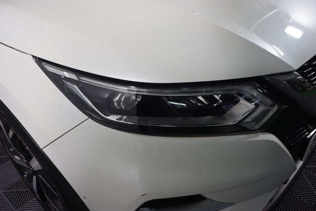 2019 NISSAN QASHQAI 1.3 DIG-T Tekna+ SUV 5dr Petrol Manual Euro 6 (s/s) (140 ps) - Photo 4