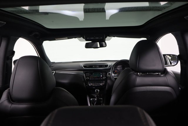 2019 NISSAN QASHQAI 1.3 DIG-T Tekna+ SUV 5dr Petrol Manual Euro 6 (s/s) (140 ps) - Photo 12