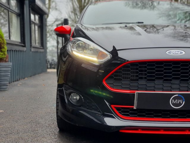 2017 FORD FIESTA 1.0T EcoBoost ST-Line Hatchback 3dr Petrol Manual Euro 6 (s/s) (140 ps) - Photo 12