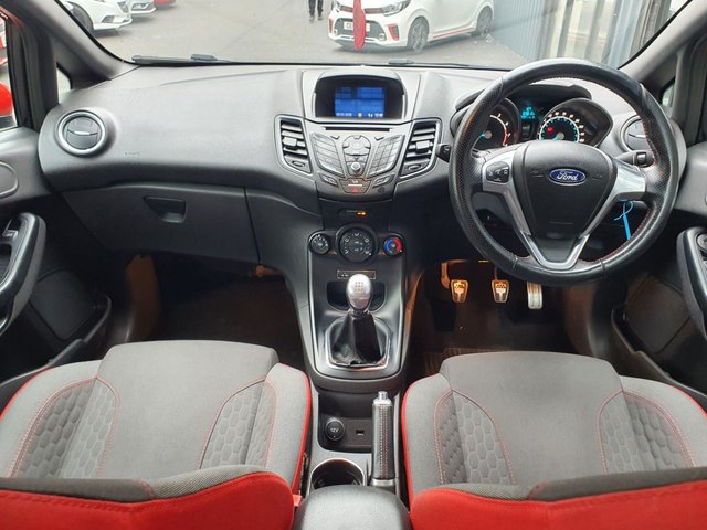 2017 FORD FIESTA 1.0T EcoBoost ST-Line Hatchback 3dr Petrol Manual Euro 6 (s/s) (140 ps) - Photo 3