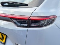 USED 2022 22 HONDA HR-V 1.5 h i-MMD Elegance CVT Euro 6 (s/s) 5dr CarPLay+1owner+Camera+sensor