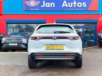 USED 2022 22 HONDA HR-V 1.5 h i-MMD Elegance CVT Euro 6 (s/s) 5dr CarPLay+1owner+Camera+sensor