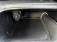 USED 2022 22 HONDA HR-V 1.5 h i-MMD Elegance CVT Euro 6 (s/s) 5dr CarPLay+1owner+Camera+sensor