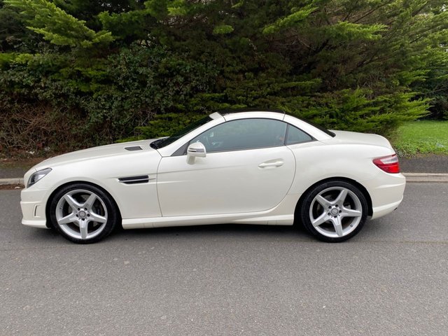 2015 MERCEDES-BENZ SLK 2.0 SLK200 AMG Sport Convertible 2dr Petrol G-Tronic Euro 6 (s/s) (184 ps) - Photo 3