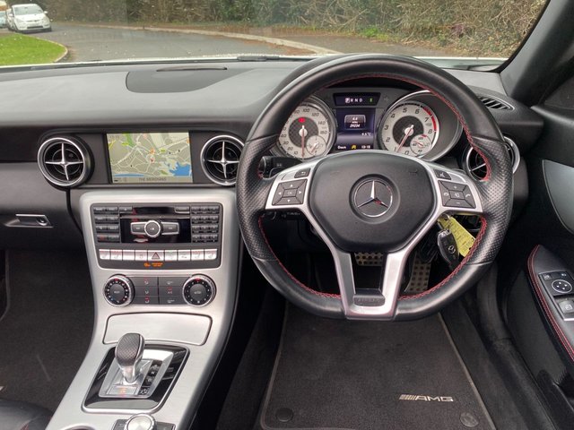 2015 MERCEDES-BENZ SLK 2.0 SLK200 AMG Sport Convertible 2dr Petrol G-Tronic Euro 6 (s/s) (184 ps) - Photo 10