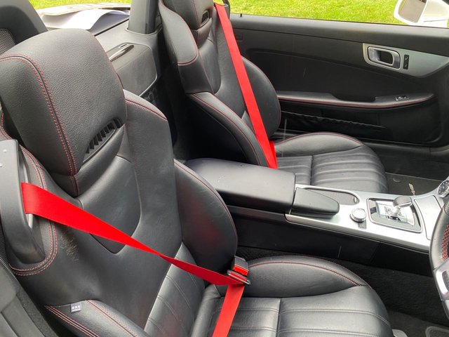 2015 MERCEDES-BENZ SLK 2.0 SLK200 AMG Sport Convertible 2dr Petrol G-Tronic Euro 6 (s/s) (184 ps) - Photo 12