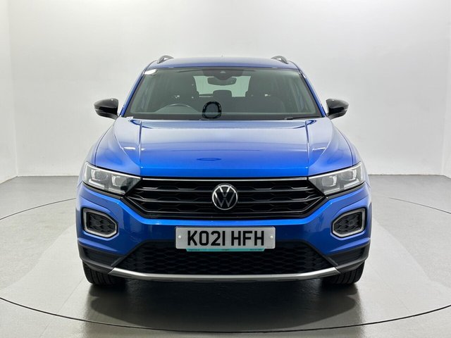 2021 Volkswagen T-Roc - Photo 3