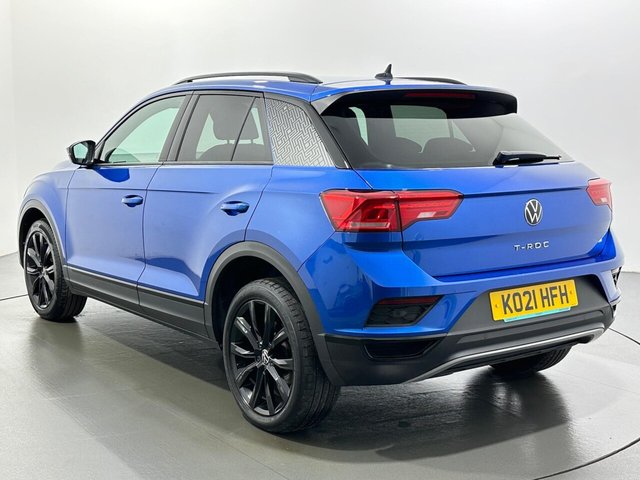 2021 Volkswagen T-Roc - Photo 6