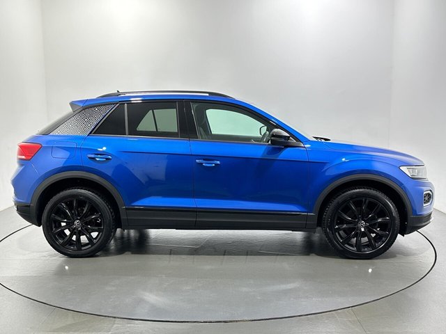 2021 Volkswagen T-Roc - Photo 9