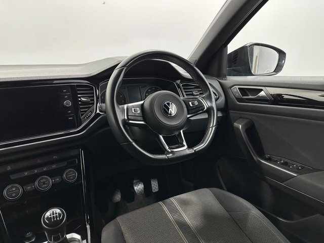 2021 Volkswagen T-Roc - Photo 11