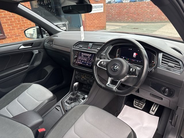 2019 Volkswagen Tiguan 2L R-Line Tech 5dr - Photo 5
