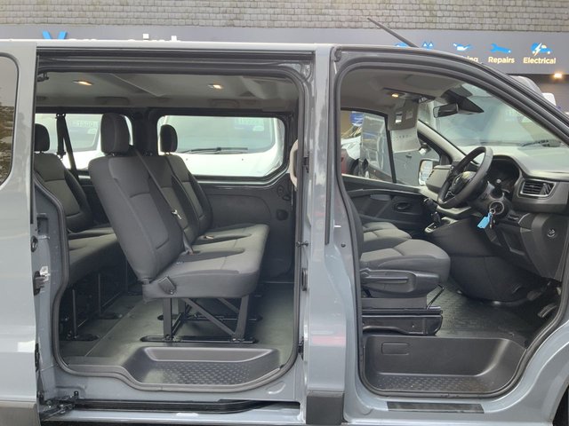2022 Renault Trafic 2L Business 4dr - Photo 10