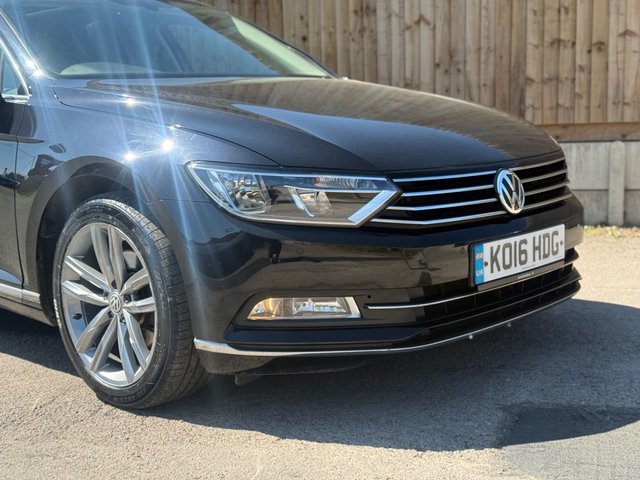 View our VOLKSWAGEN PASSAT