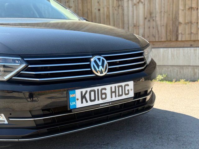 View our VOLKSWAGEN PASSAT