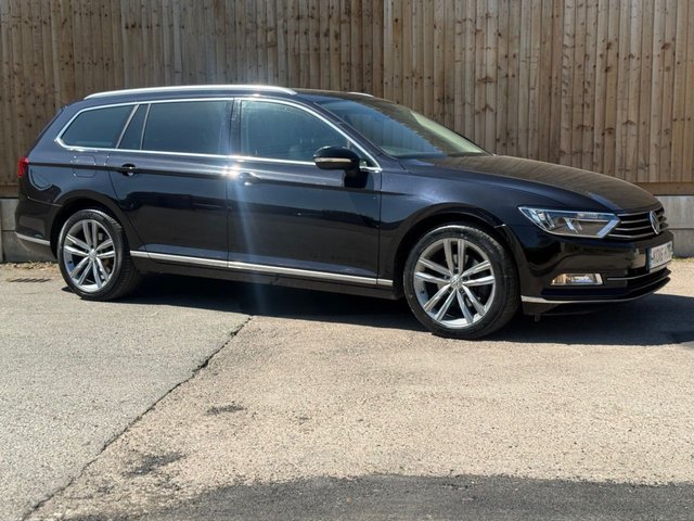 View our VOLKSWAGEN PASSAT