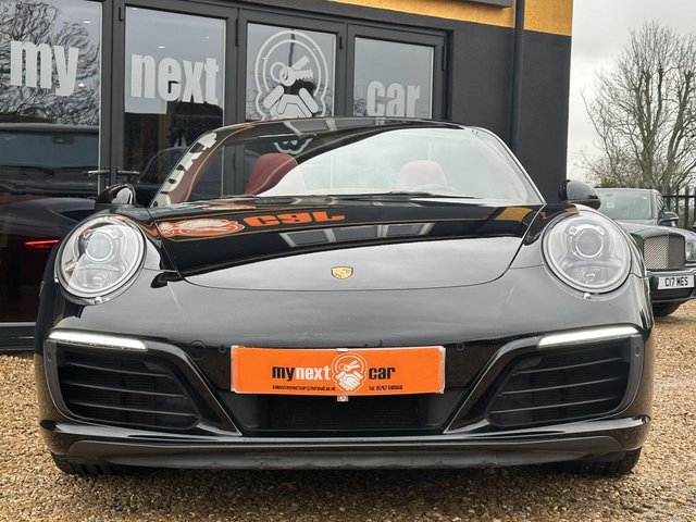2024 Porsche 911 - Photo 3