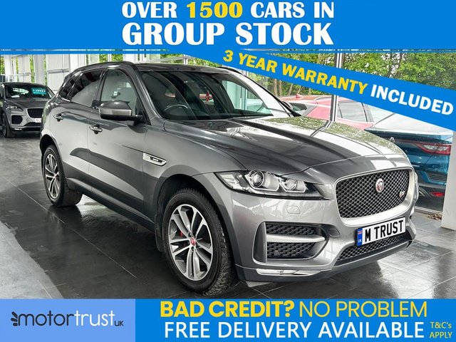 View our Jaguar F-Pace 2.0 D240 R-Sport SUV 5dr Diesel Auto AWD Euro 6 (s/s) (240 ps) JAGUAR SERVICE HISTORY!
