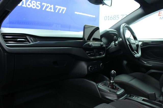 2020 FORD FOCUS - Photo 8