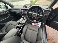 USED 2021 71 PORSCHE MACAN 2.0T SUV 5dr Petrol PDK 4WD Euro 6 (s/s) (265 ps) HEATED STEERING WHEEL