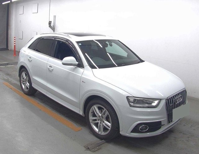 2014 64 AUDI Q3 2.0 TFSI S line SUV 5dr Petrol S Tronic quattro Euro 5 (s/s) (170 ps) *** IMMACULATE CONDITION THROUGHOUT ***